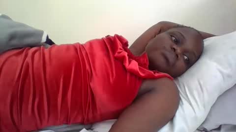Snapshot of ebony_tasha chatting on April 27, 8:56 am tasha online show from April 27, 8:56 am