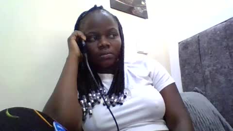 Snapshot of ebony_tasha chatting on June 14, 7:32 am tasha online show from June 14, 7:32 am