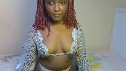 Snapshot of ebonybarbieee chatting on April 29, 6:25 pm Barbie online show from April 29, 6:25 pm
