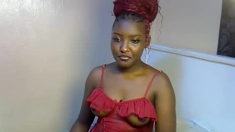 Snapshot of ebonybarbieee chatting on May 9, 3:39 pm Barbie online show from May 9, 3:39 pm