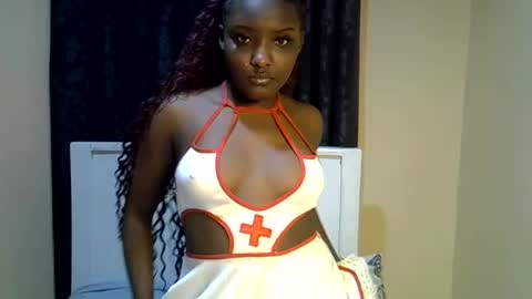 Snapshot of ebonybarbieee chatting on July 25, 7:33 pm Barbie online show from July 25, 7:33 pm