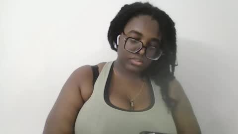 ebonybigtitqueen0 online show from September 15, 8:58 am