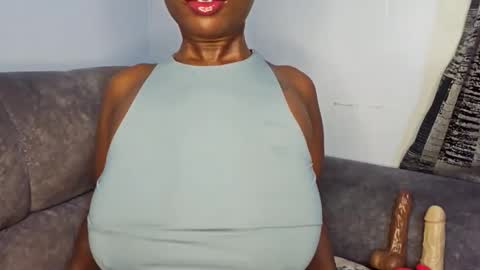 Ebony Melanie online show from November 29, 9:51 pm