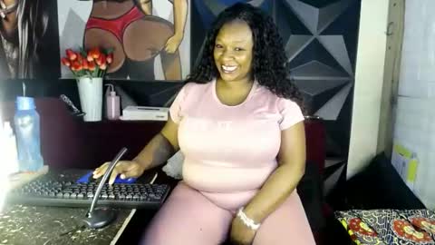 Snapshot of ebonyfancyfacexxx chatting on May 27, 5:32 pm ebonyfancyfacexxx online show from May 27, 5:32 pm