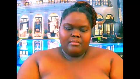 ebonyhotbuns4u2luv online show from February 16, 8:49 pm