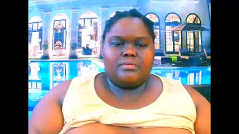 ebonyhotbuns4u2luv online show from February 18, 9:33 pm