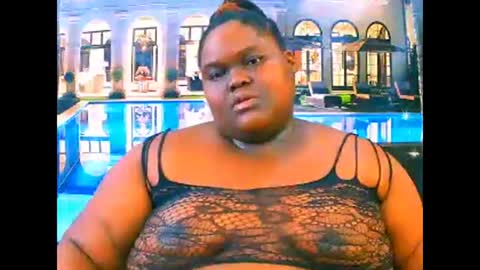 ebonyhotbuns4u2luv online show from April 1, 11:00 am