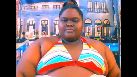 ebonyhotbuns4u2luv online show from April 10, 11:04 am