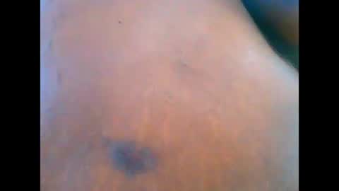 Snapshot of ebonyhotbuns4u2luv chatting on May 12, 6:32 am ebonyhotbuns4u2luv online show from May 12, 6:32 am