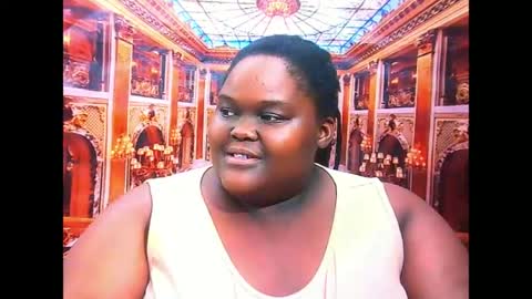 Snapshot of ebonyhotbuns4u2luv chatting on June 19, 9:24 am ebonyhotbuns4u2luv online show from June 19, 9:24 am