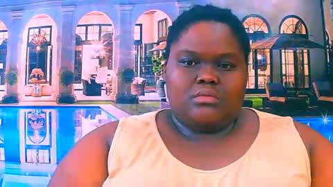 Snapshot of ebonyhotbuns4u2luv chatting on June 19, 10:13 pm ebonyhotbuns4u2luv online show from June 19, 10:13 pm