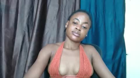 Snapshot of ebonypussy_xx chatting on October 11, 10:30 pm ebonypussy_xx online show from October 11, 10:30 pm