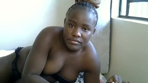 Snapshot of ebonyrapunzelle chatting on July 21, 7:43 am ebonyrapunzelle online show from July 21, 7:43 am