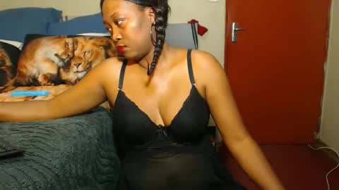 ebonyseductresx online show from June 3, 7:08 pm