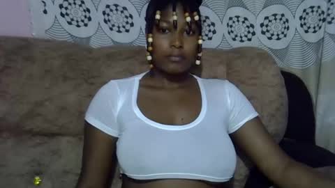 Snapshot of ebonysk chatting on April 22, 10:06 am pretty online show from April 22, 10:06 am