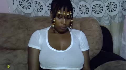 Snapshot of ebonysk chatting on April 29, 8:51 am pretty online show from April 29, 8:51 am