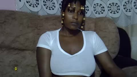 Snapshot of ebonysk chatting on May 7, 9:20 pm pretty online show from May 7, 9:20 pm