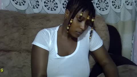 Snapshot of ebonysk chatting on May 15, 9:00 pm pretty online show from May 15, 9:00 pm