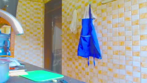 Snapshot of ebonysmilz88 chatting on March 26, 1:49 pm ebonysmilz88 online show from March 26, 1:49 pm