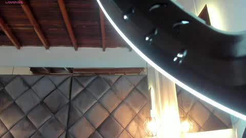 Snapshot of ebonyx40 chatting on April 18, 11:03 am ebonyx40 online show from April 18, 11:03 am
