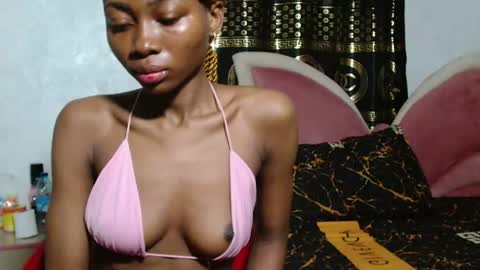 Snapshot of ebonyxxbabe chatting on July 9, 7:07 pm ebonyxxbabe online show from July 9, 7:07 pm