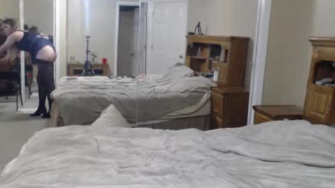 Josie Summers online show from June 26, 9:46 am