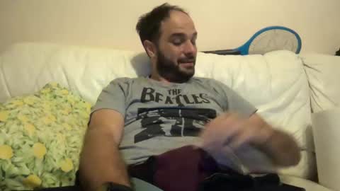 Snapshot of ector_prize chatting on October 1, 9:54 pm ET87 online show from October 1, 9:54 pm