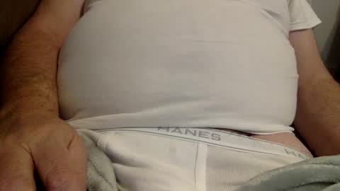 Snapshot of ed26969 chatting on January 20, 4:10 am ed26969 online show from January 20, 4:10 am