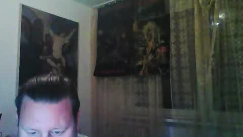 Edward online show from October 15, 6:08 pm