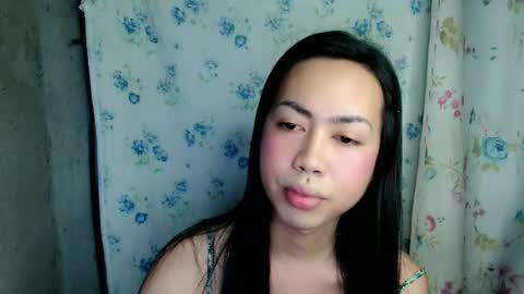 eddfox001 online show from May 25, 7:47 am