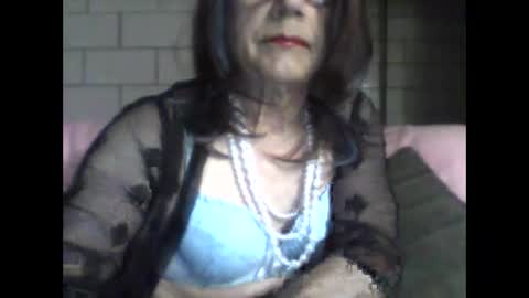 Snapshot of eddie595959 chatting on January 25, 10:40 am eddie595959 online show from January 25, 10:40 am