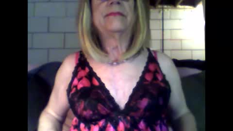 Snapshot of eddie595959 chatting on February 15, 11:30 am eddie595959 online show from February 15, 11:30 am