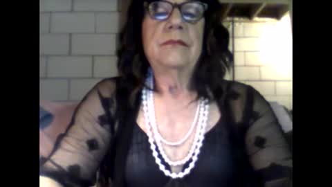 Snapshot of eddie595959 chatting on February 16, 11:17 am eddie595959 online show from February 16, 11:17 am