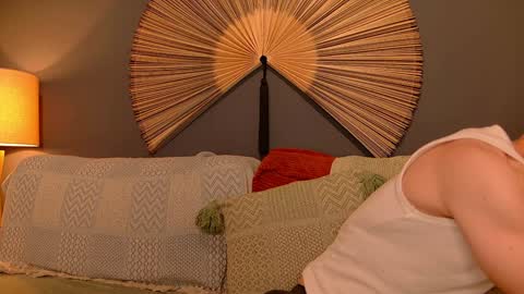 Eddie online show from January 28, 2:43 am