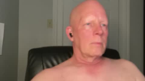 Snapshot of eddygl1968 chatting on September 23, 2:36 am Eddy online show from September 23, 2:36 am
