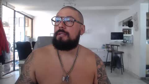 Snapshot of edgarram83 chatting on February 9, 7:09 pm edgarram83 online show from February 9, 7:09 pm