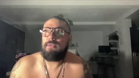 Snapshot of edgarram83 chatting on February 12, 8:27 am edgarram83 online show from February 12, 8:27 am