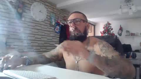 edgarram83 online show from November 25, 7:14 pm