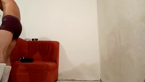 Snapshot of edgarsanmartin550 chatting on April 18, 9:57 am edgarsanmartin550 online show from April 18, 9:57 am