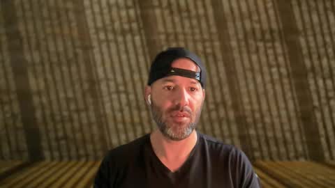 Snapshot of edge_masters chatting on March 2, 3:16 pm EdgeM online show from March 2, 3:16 pm