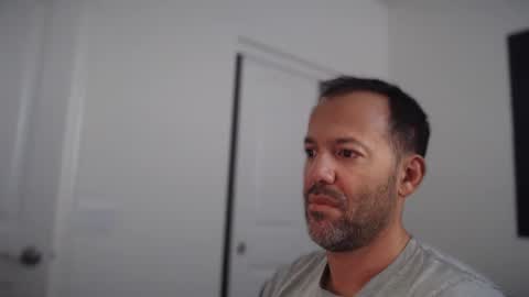 Snapshot of edge_masters chatting on November 18, 8:24 pm EdgeM online show from November 18, 8:24 pm