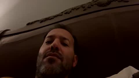 Snapshot of edge_masters chatting on November 22, 5:17 am EdgeM online show from November 22, 5:17 am