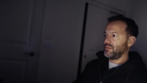 Snapshot of edge_masters chatting on December 3, 12:51 am EdgeM online show from December 3, 12:51 am