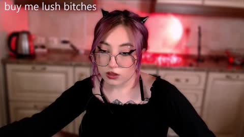 fickle demon made of clumps of matter online show from March 12, 8:52 pm