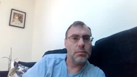 Snapshot of edinandy77 chatting on May 15, 1:18 pm edinandy77 online show from May 15, 1:18 pm