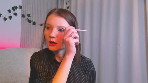 Snapshot of edithgalpin chatting on February 25, 12:36 am Lisa online show from February 25, 12:36 am