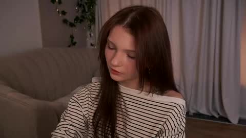 Snapshot of edithgalpin chatting on June 6, 11:20 pm Lisa online show from June 6, 11:20 pm