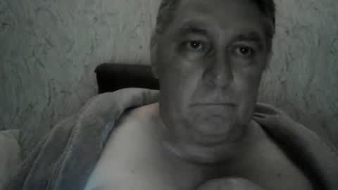Snapshot of edje59a chatting on February 2, 11:14 pm Eddy online show from February 2, 11:14 pm