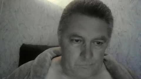 Snapshot of edje59a chatting on February 11, 12:26 am Eddy online show from February 11, 12:26 am