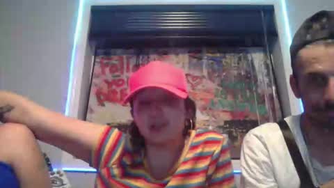 edmonton1985780 online show from May 23, 7:46 am